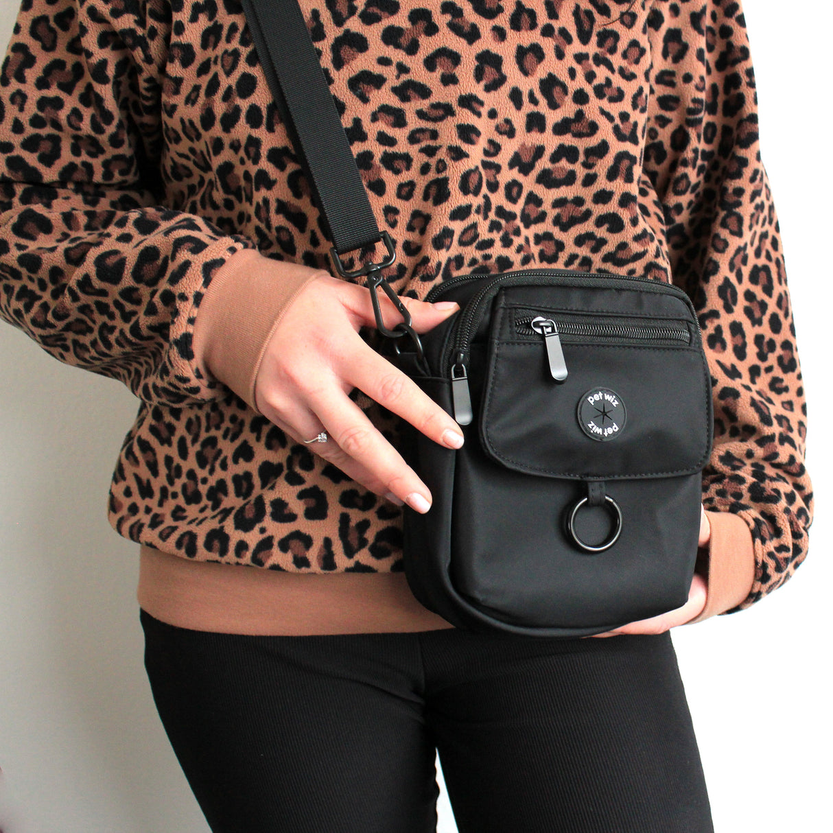 Water Resistant Dog Walking Bag Pet Wiz