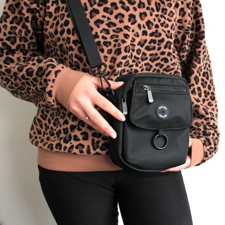 Water Resistant Dog Walking Bag  Pet Wiz