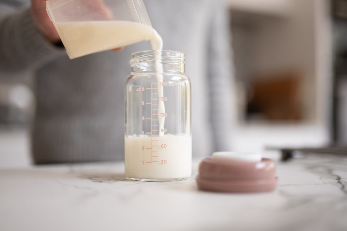 Premium Glass Breastmilk Storage Bottles, Pack of Four, 180ml Ana Baby