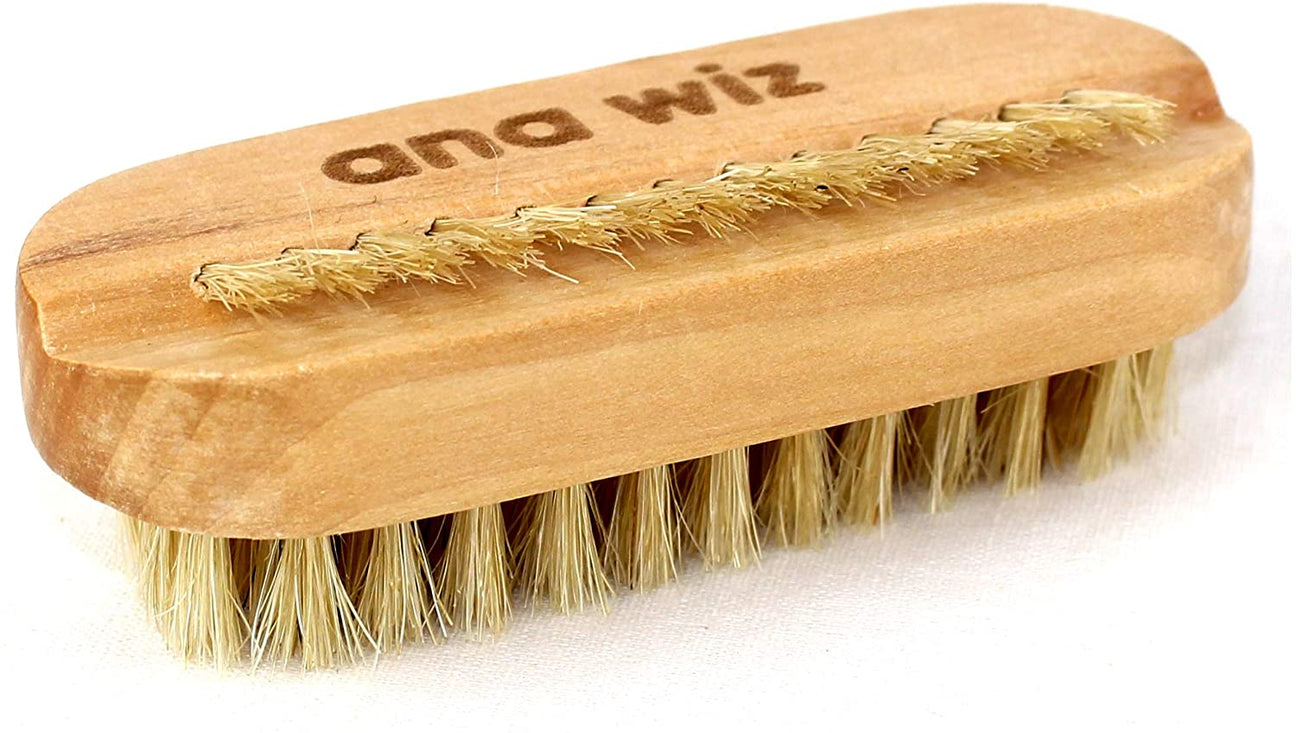Nail Brush  Ana Wiz   